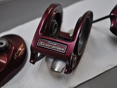 �����e�i���X